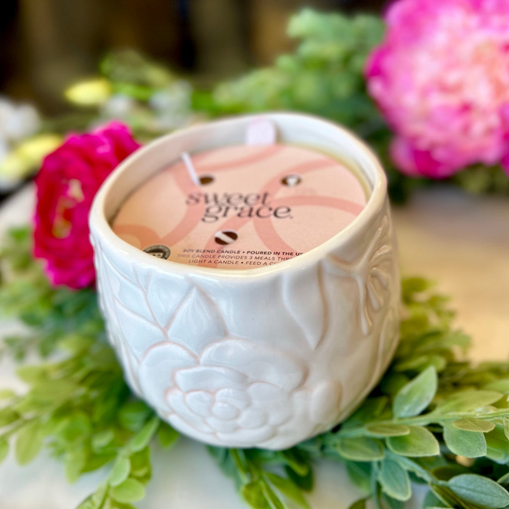Sweet Grace Ivory Pottery Candle
