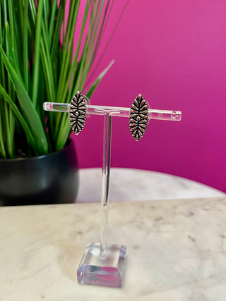 Silver Point Oval Concho Stud Earring