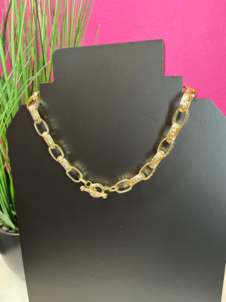 Gold Textured Oval Paperclip Necklace