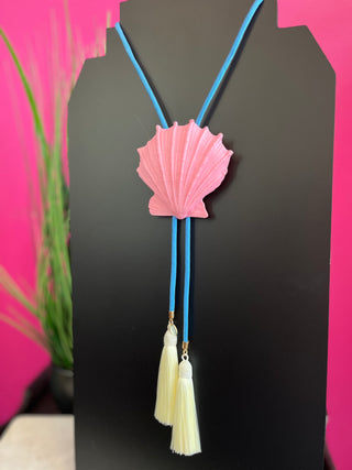 Pearlized Pink Seashell Bolo Necklace