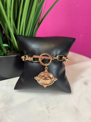 Gold Intaglio Cross Pendant Bracelet