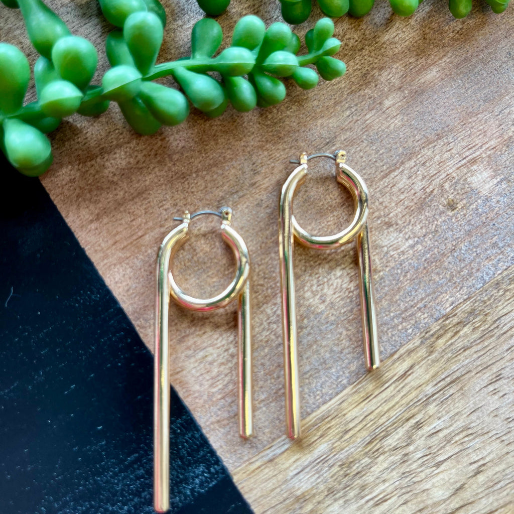 Gold Wrap Circle Earring
