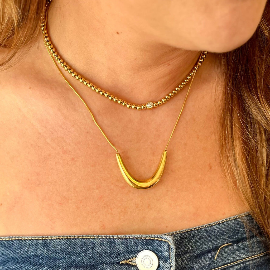 Gold Thick U Necklace - Water Resistant