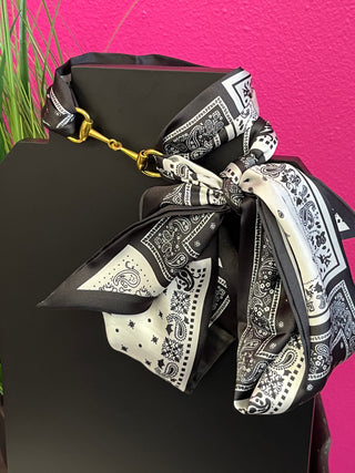 Gold Small Horsebit Scarf Accesory