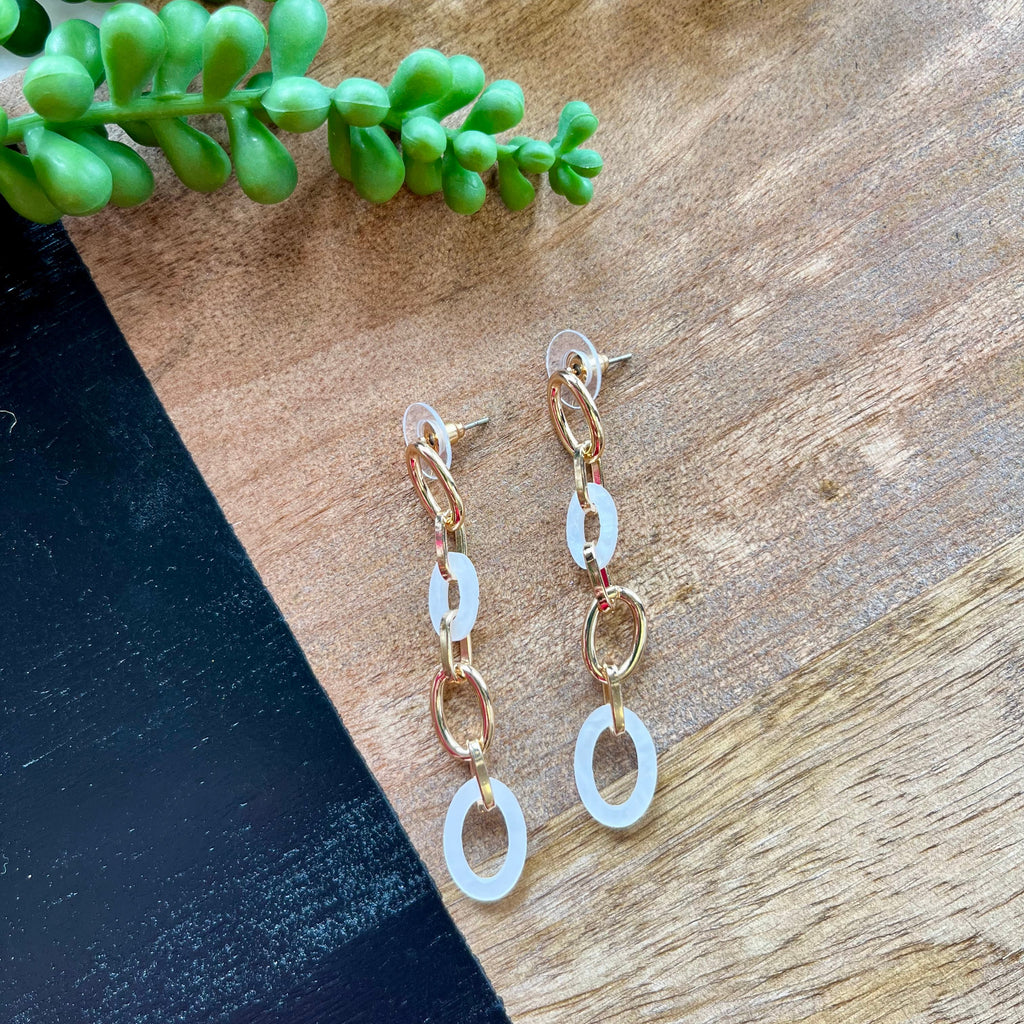 Gold & White Oval Link Earring