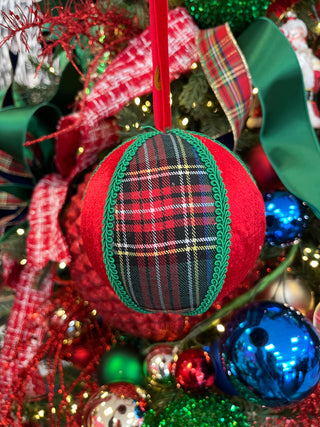 Tartan Plaid & Velvet 5" Ball Ornament