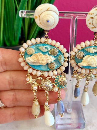 In My Shell Era Dangle Earrings