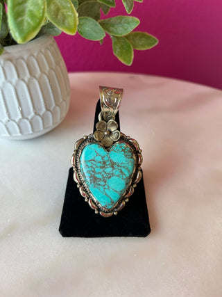 Turquoise Lg Heart & Silver Pendant