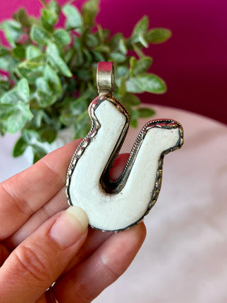 Bone Horseshoe Lg Silver Pendant