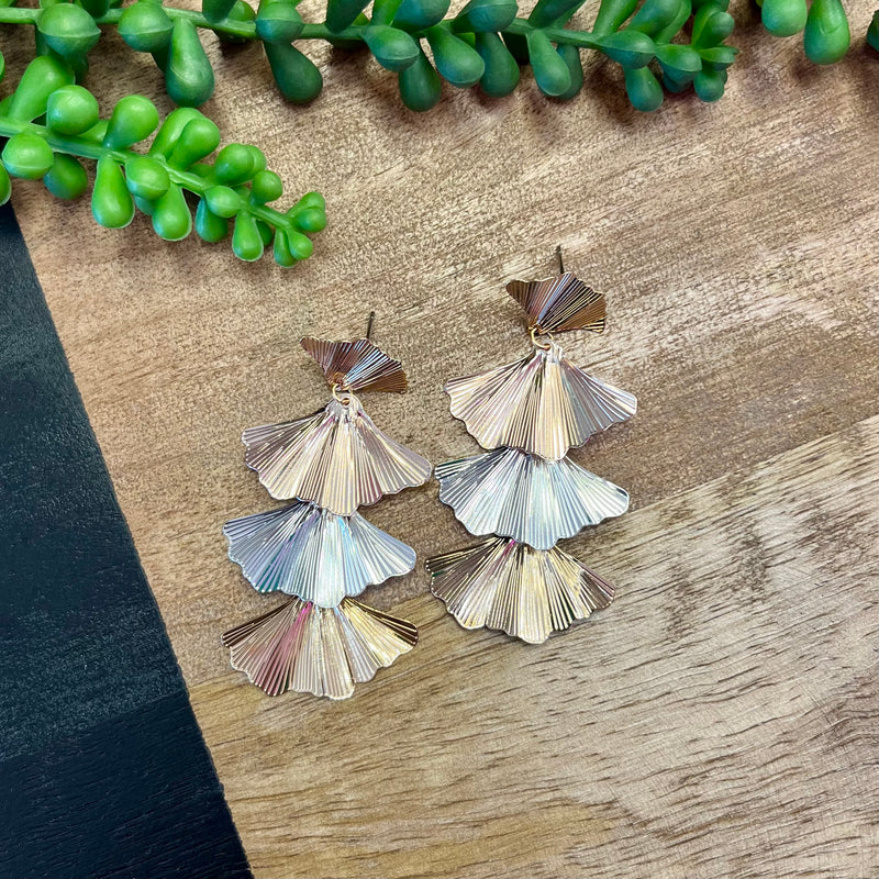 Mixed Metal 3 Petal Dangle Earring