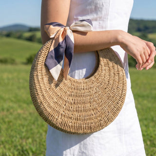 Round Woven Straw Purse