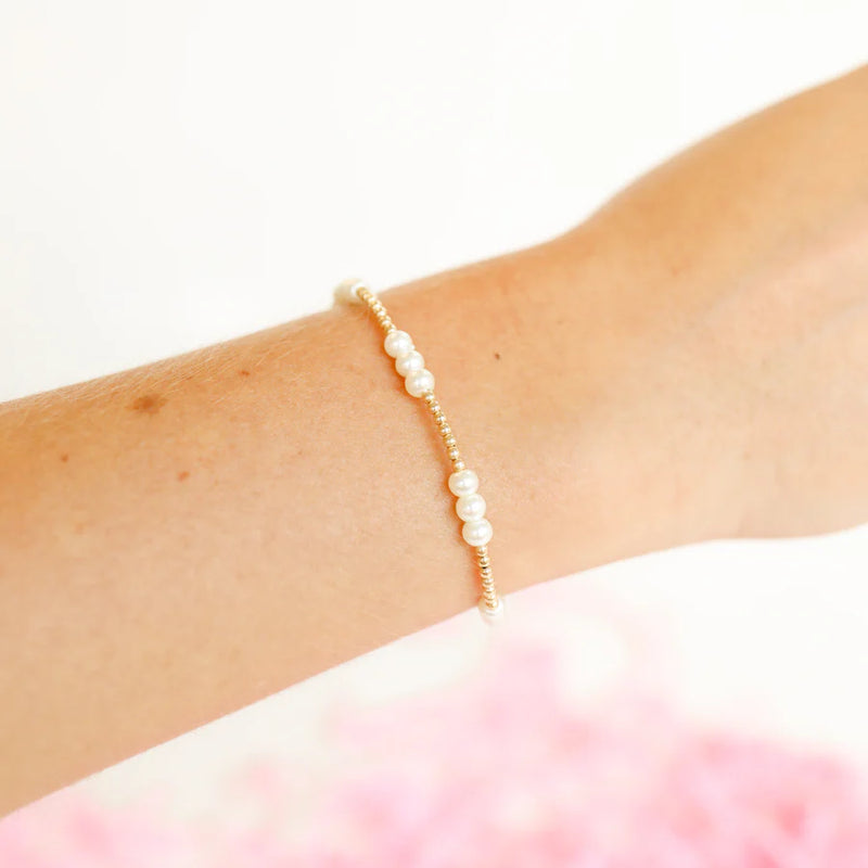 BB ILY Gold & Pearl Beaded Bracelet