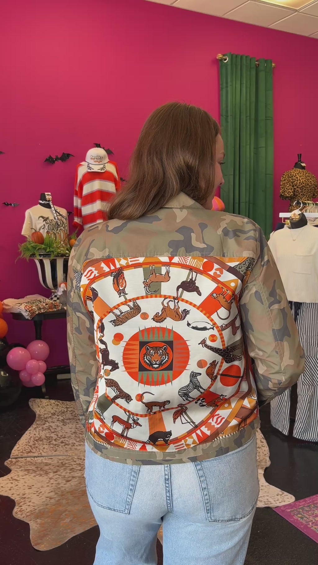 Animal Kingdom Camo Scarf Shajacket
